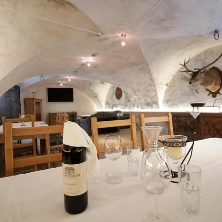 Unterwoeger מלון 3*